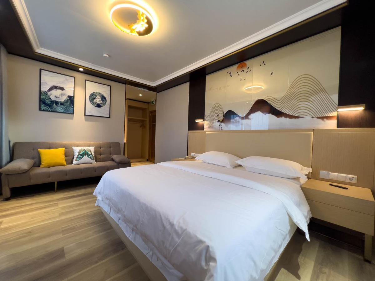 Mr.Liao Hotel Хімберг Екстер'єр фото