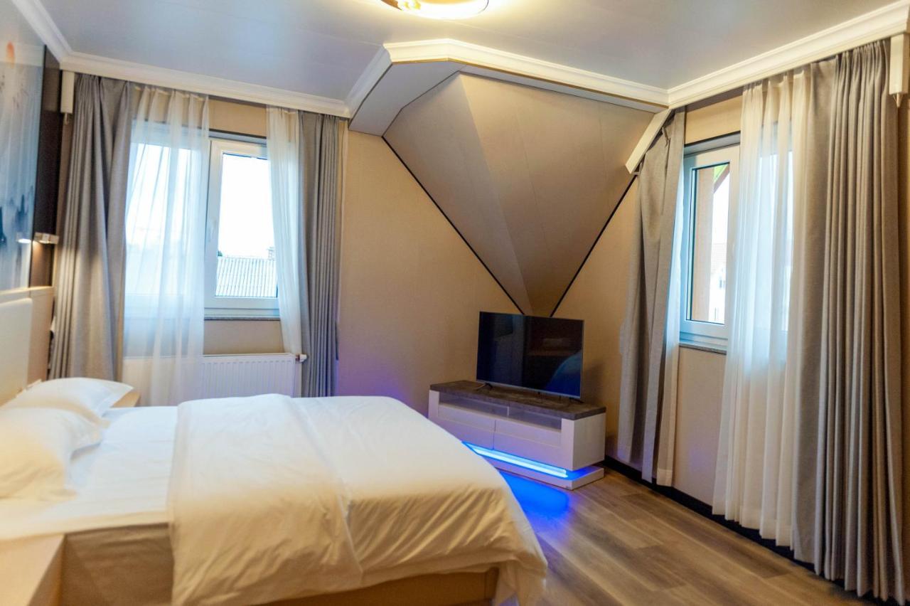Mr.Liao Hotel Хімберг Екстер'єр фото